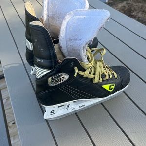 GRAF ICE SKATES